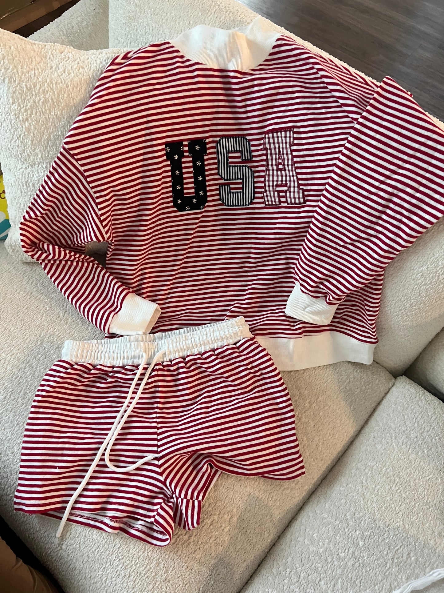 USA Mockneck